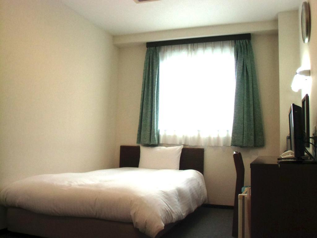 Hotel Green Line Sendai Room photo